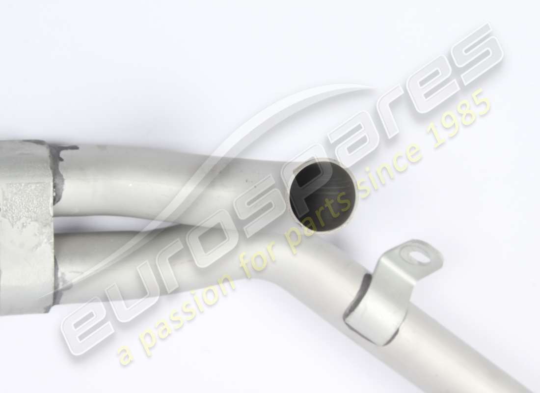 USED FERRARI COIL COOLING PIPE. PART NUMBER 852671 (4) used ferrari coil cooling pipe. part number 852671 (4)