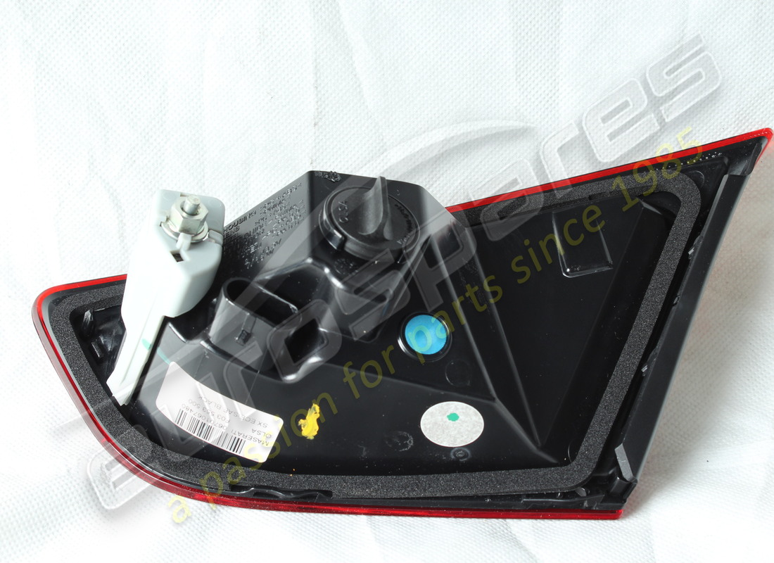 NEW MASERATI REAR LH MOBILE TAIL LIGHT. PART NUMBER 670106748 (1) new maserati rear lh mobile tail light. part number 670106748 (1)