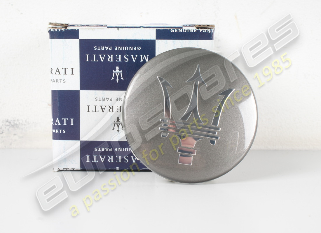 new maserati fregio ruota 20 m161 titani. part number 670065832 (3)
