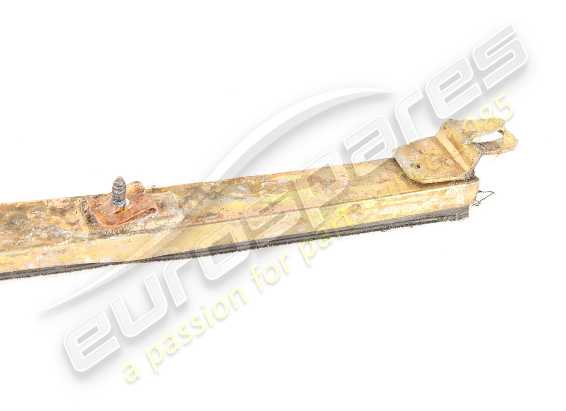 used maserati door front water guide. part number 377700111 (4)