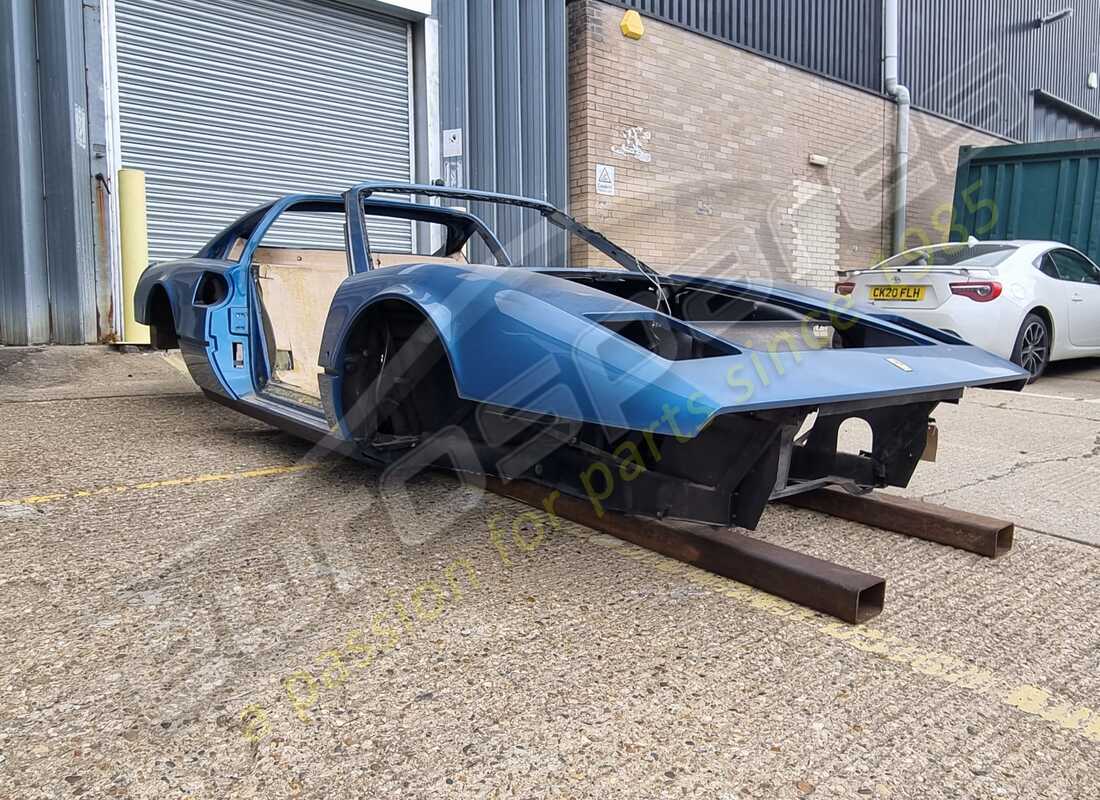 USED FERRARI GTS BODYSHELL. PART NUMBER 617512000 (7) used ferrari gts bodyshell. part number 617512000 (7)