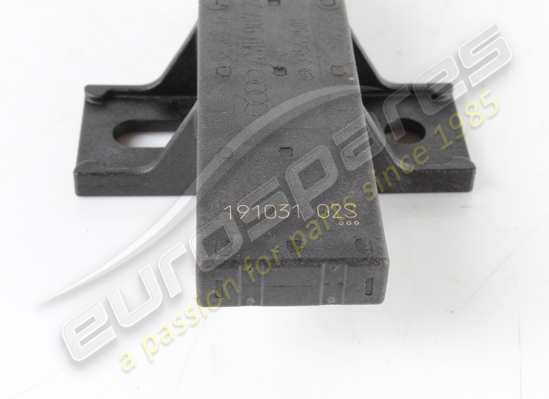 USED LAMBORGHINI ANTENNA KESSY. PART NUMBER 4M0907247 (3) used lamborghini antenna kessy. part number 4m0907247 (3)