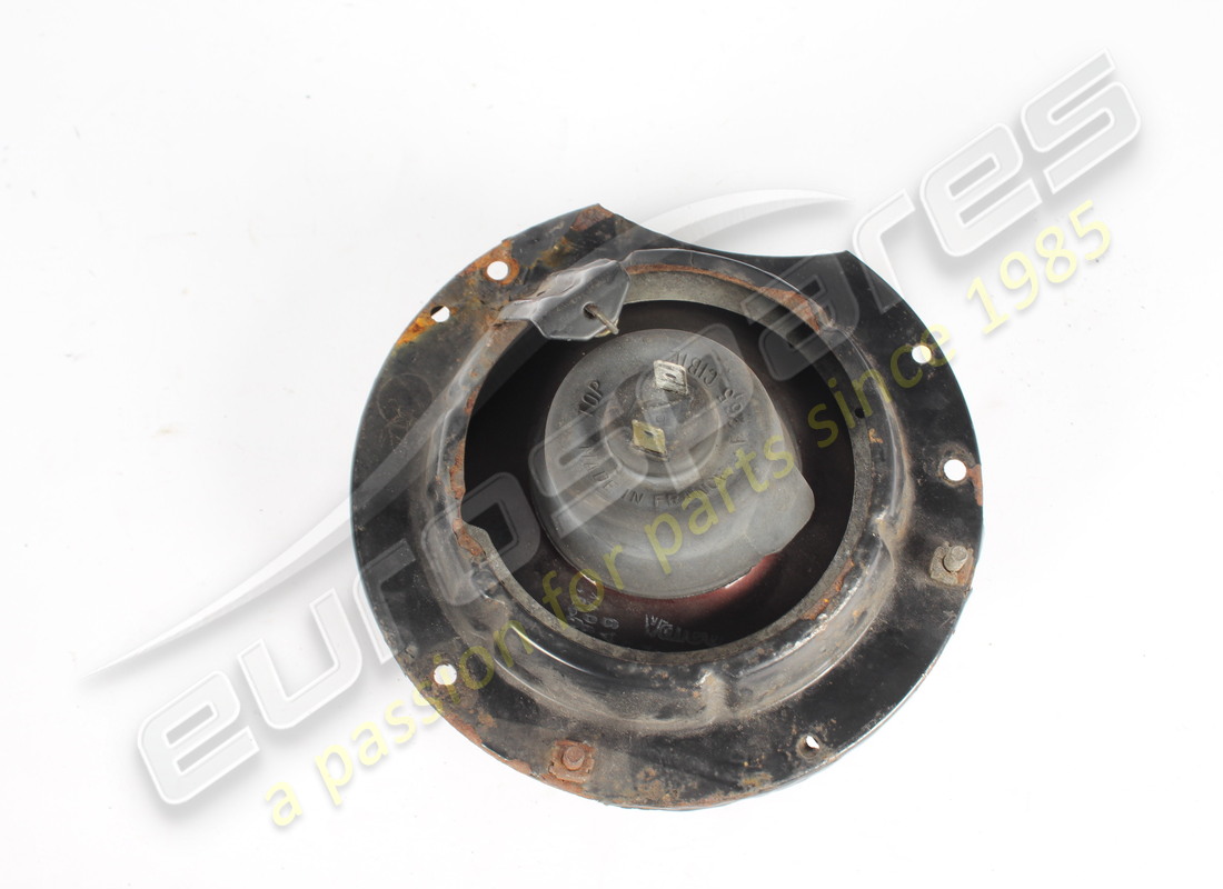 USED FERRARI MAIN BEAM LAMP UNIT. PART NUMBER 60907200 (2) used ferrari main beam lamp unit. part number 60907200 (2)