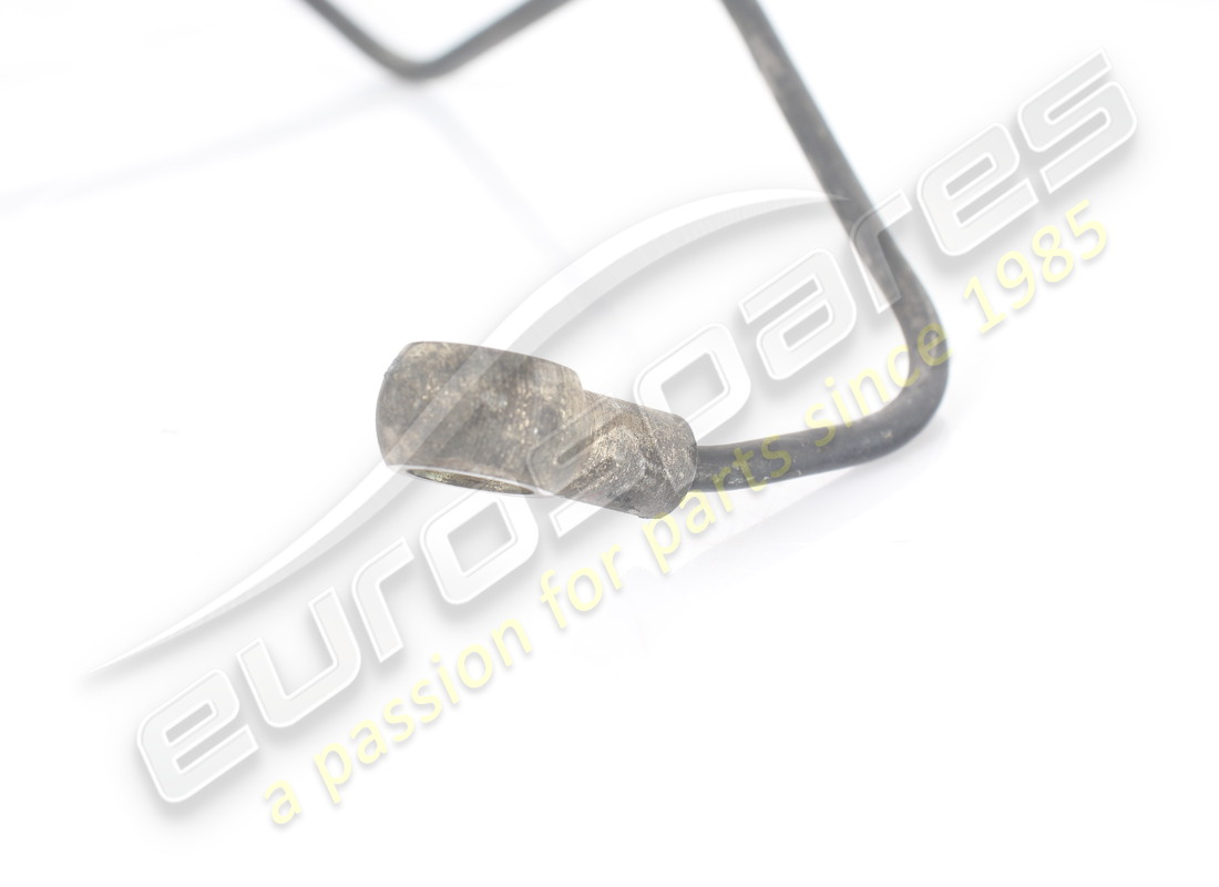 USED FERRARI FUEL TUBE TO CYLINDER 1. PART NUMBER 118590 (3) used ferrari fuel tube to cylinder 1. part number 118590 (3)