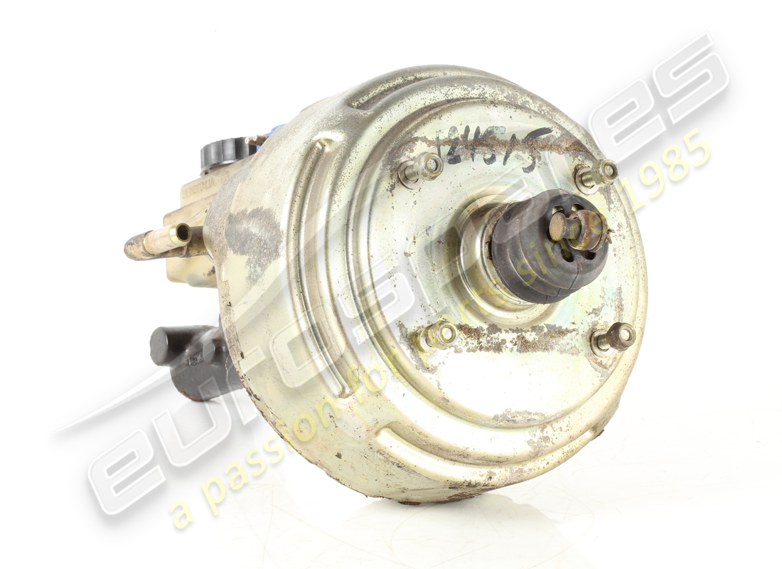 used ferrari rhd brake servo assembly. part number 124515 (2)