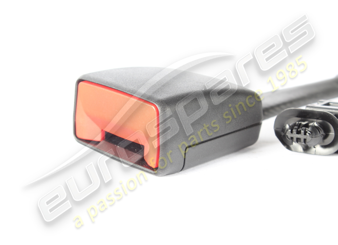 USED MASERATI LH REAR SEATBELT BUCKLE SECTION. PART NUMBER 670198285 (2) used maserati lh rear seatbelt buckle section. part number 670198285 (2)