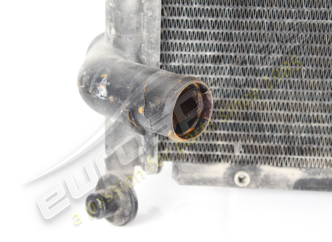 USED FERRARI ENGINE WATER RADIATOR. PART NUMBER 333926 (3) used ferrari engine water radiator. part number 333926 (3)