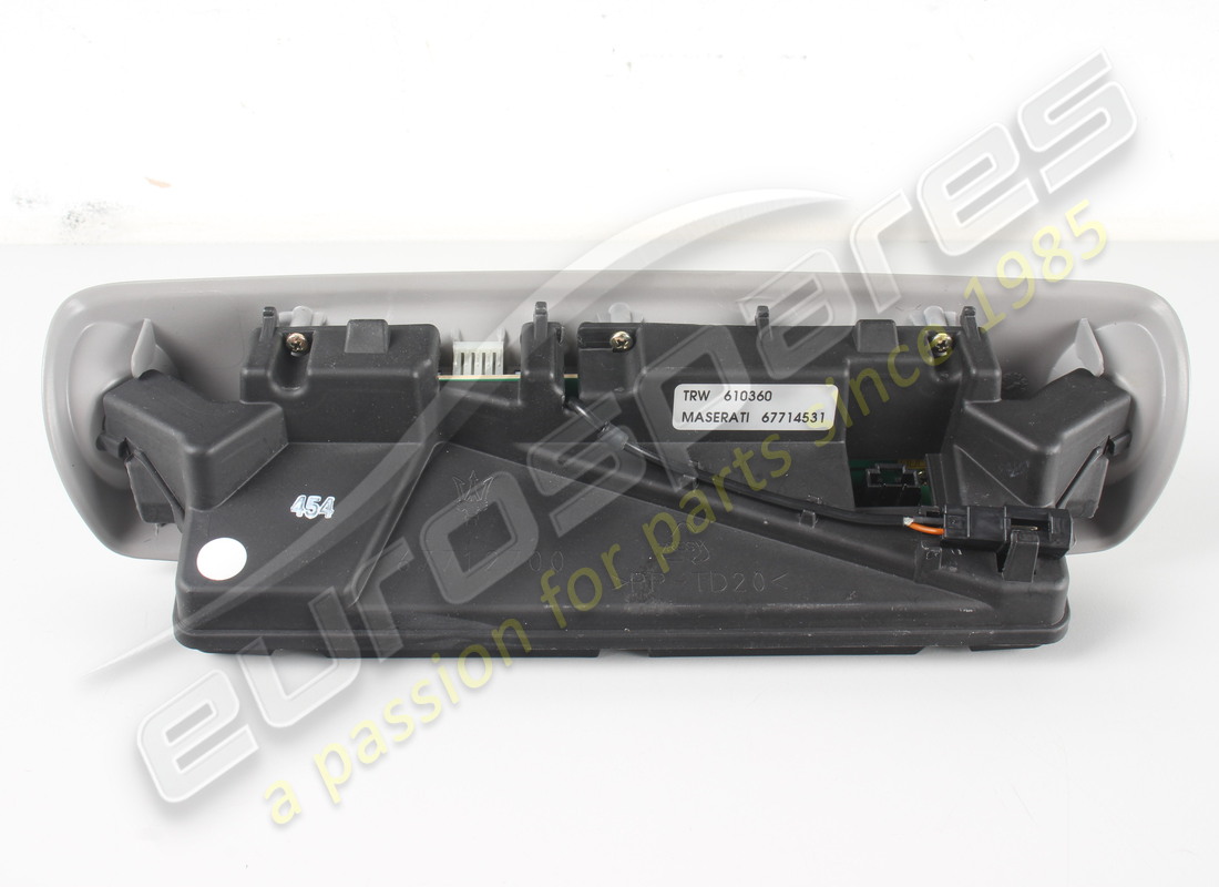 NEW (OTHER) MASERATI COMPLETE CONTROL BUTTON PANEL, GRIGIO CHIA. PART NUMBER 68177031 (3) new (other) maserati complete control button panel, grigio chia. part number 68177031 (3)