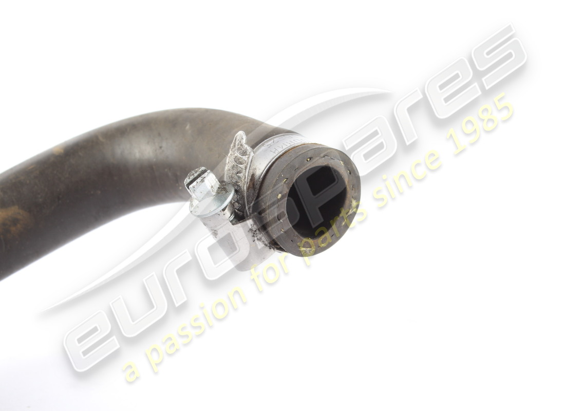 used ferrari pipe from tgk to radiator. part number 68641200 (2)