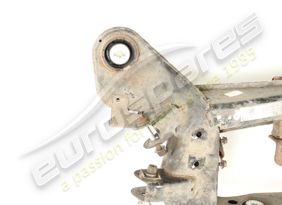 used maserati complete rear frame. part number 670007569 (2)