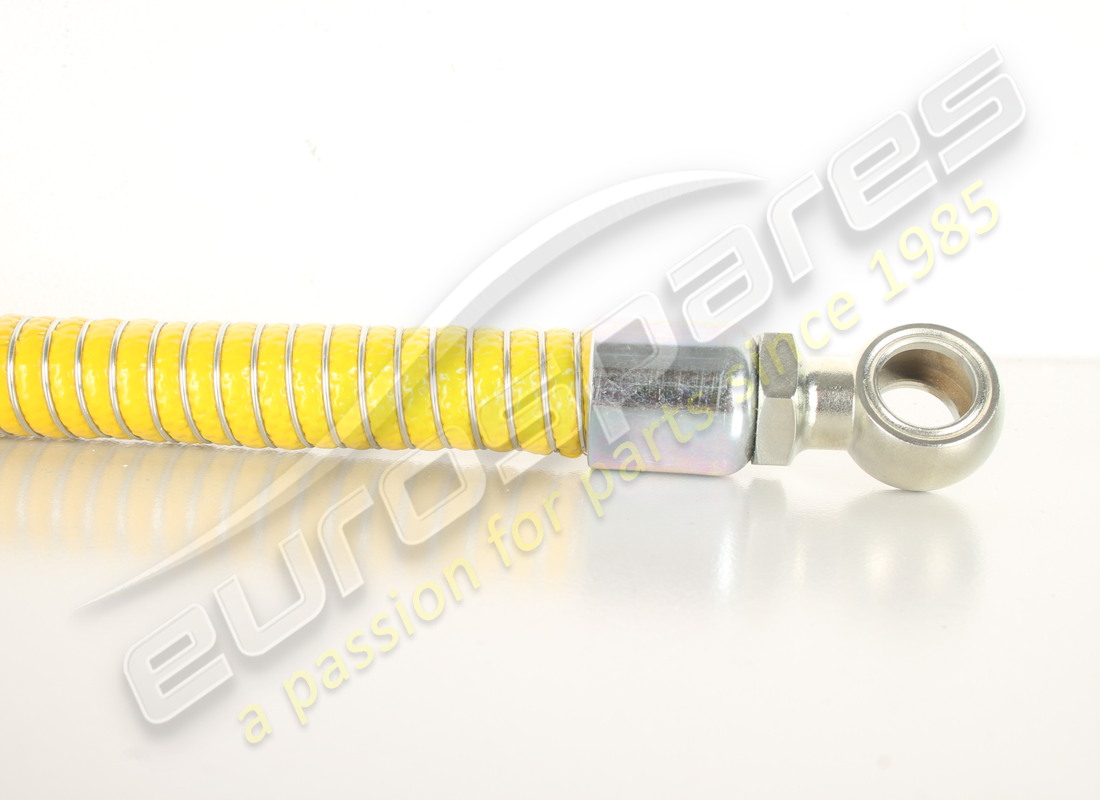 NEW OE YELLOW FUEL HOSE C/W UNIONS. PART NUMBER 19535 (3) new oe yellow fuel hose c/w unions. part number 19535 (3)