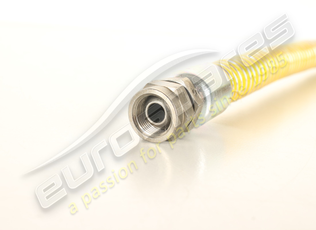 NEW OE YELLOW FUEL HOSE C/W UNIONS. PART NUMBER 19528 (4) new oe yellow fuel hose c/w unions. part number 19528 (4)