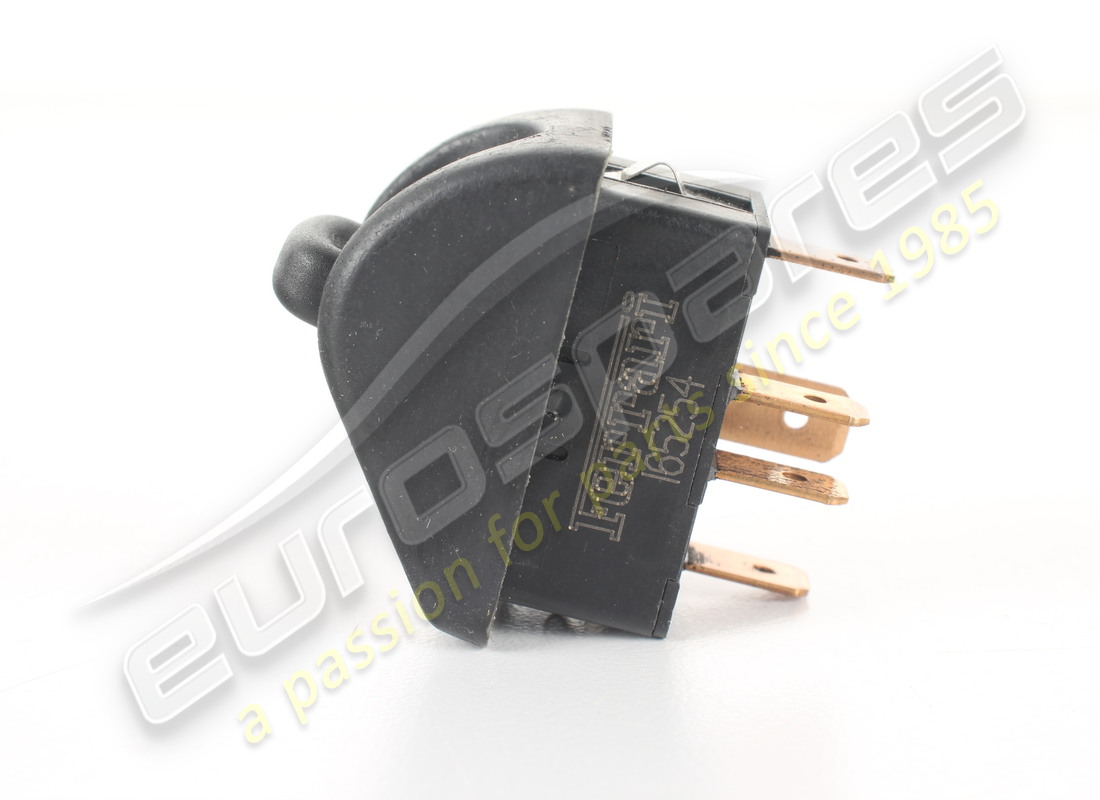 NEW (OTHER) FERRARI REAR FOG LIGHT SWITCH. PART NUMBER 165254 (3) new (other) ferrari rear fog light switch. part number 165254 (3)