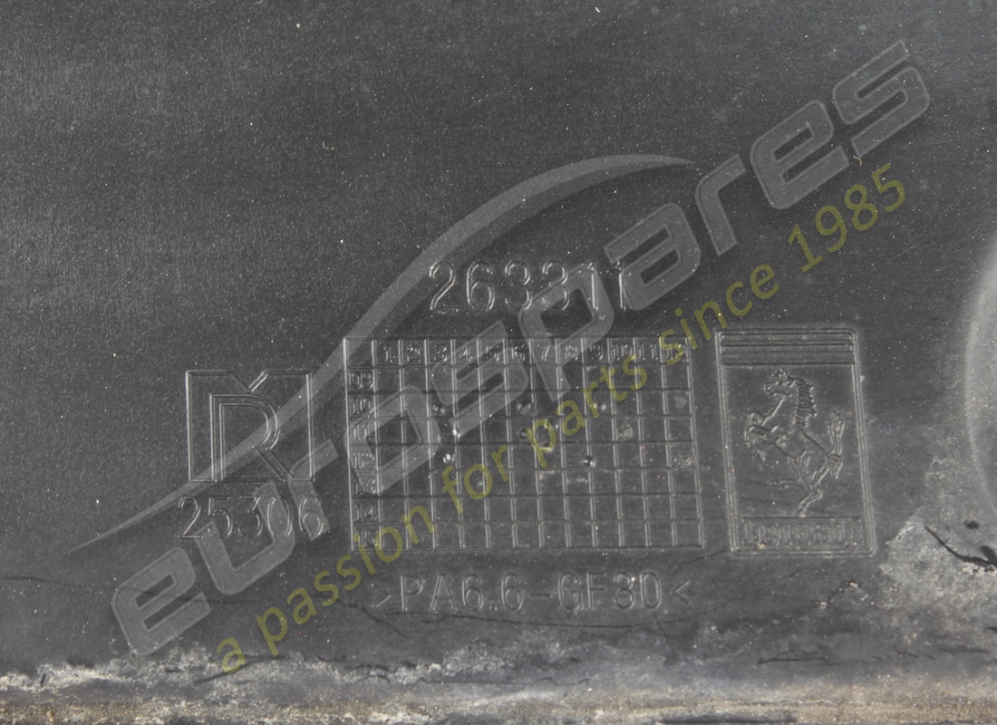 used ferrari lh air duct. part number 263312 (3)