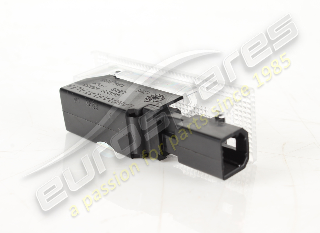 USED FERRARI LIGHT UNIT. PART NUMBER 318013 (2) used ferrari light unit. part number 318013 (2)