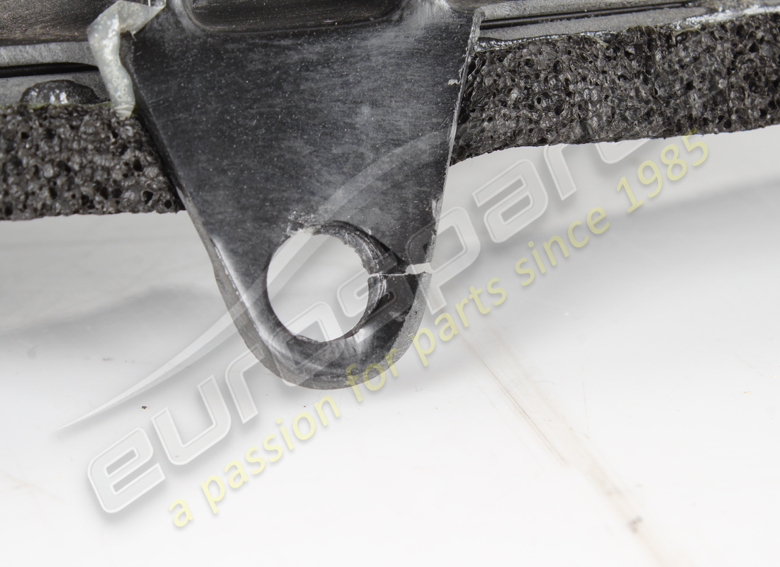 used ferrari defroster duct. part number 88364700 (9)