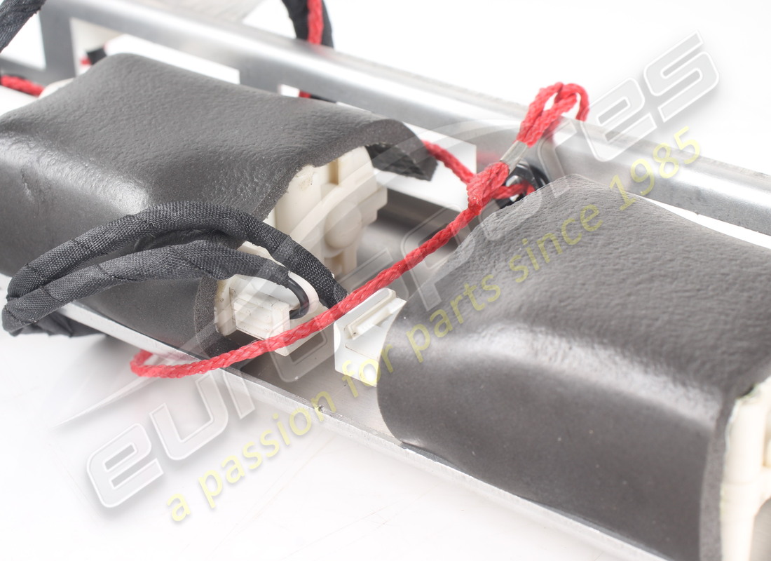 USED FERRARI GLOVE COMPARTMENT DOOR LOCK. PART NUMBER 83340200 (3) used ferrari glove compartment door lock. part number 83340200 (3)