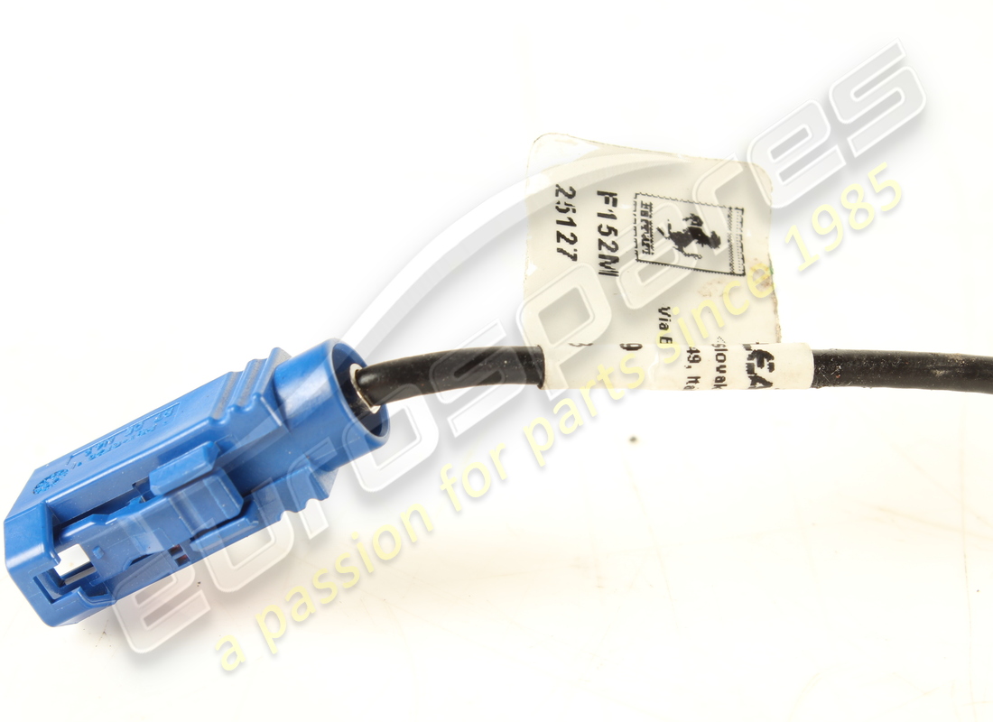 USED FERRARI GPS ANTENNA. PART NUMBER 789209 (2) used ferrari gps antenna. part number 789209 (2)