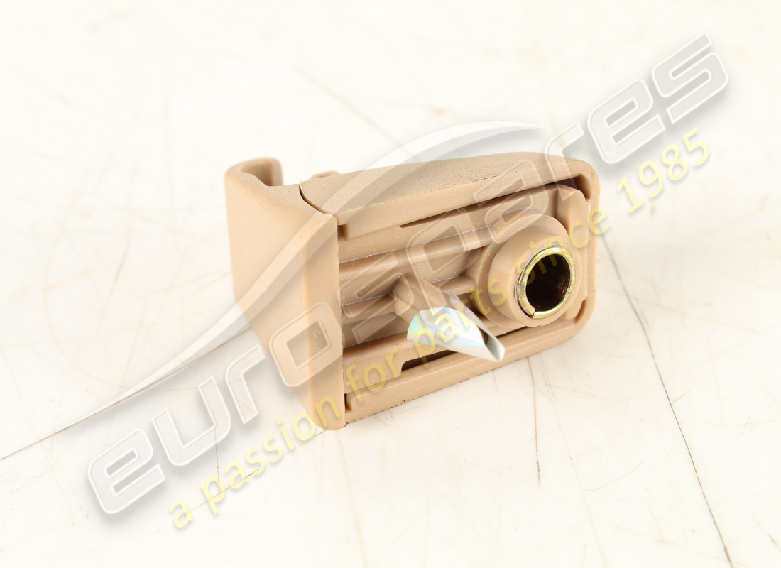 used maserati beige support. part number 67068030 (2)