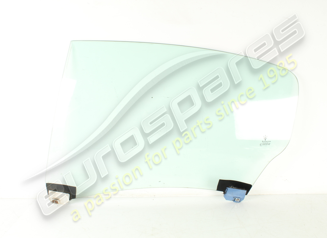 USED Maserati LH REAR DOOR GLASS . PART NUMBER 66550100 (1)