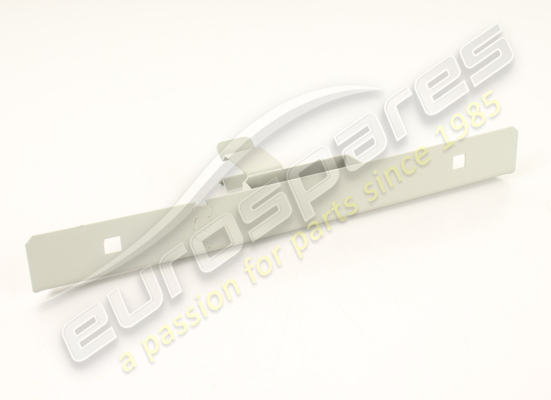 new ferrari lh wheelhouse fixing plate. part number 62854700 (1)