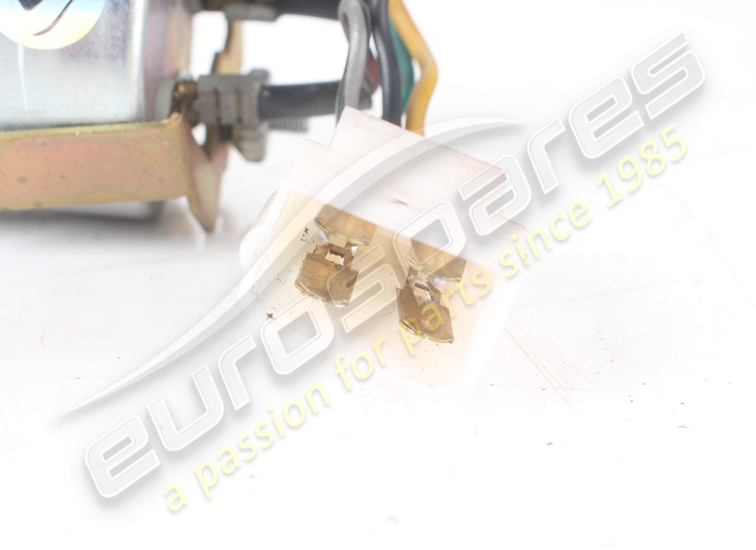 used ferrari oil pressure gauge. part number 40084105 (5)