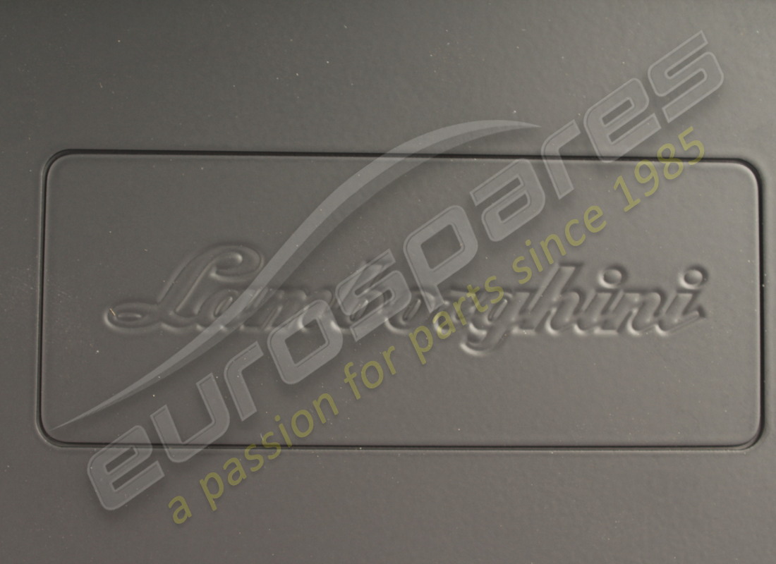 used lamborghini adapter. part number 4ml035737 (2)