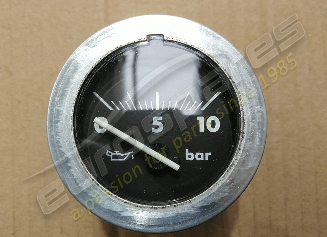 USED FERRARI OIL PRESSURE INDICATOR. PART NUMBER 161417 (1) used ferrari oil pressure indicator. part number 161417 (1)