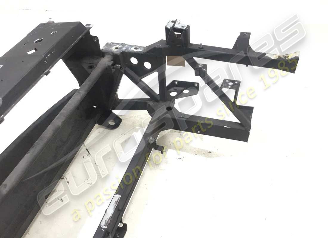 USED FERRARI FRONT CROSSMEMBER COMPLETE. PART NUMBER 64716800 (7) used ferrari front crossmember complete. part number 64716800 (7)