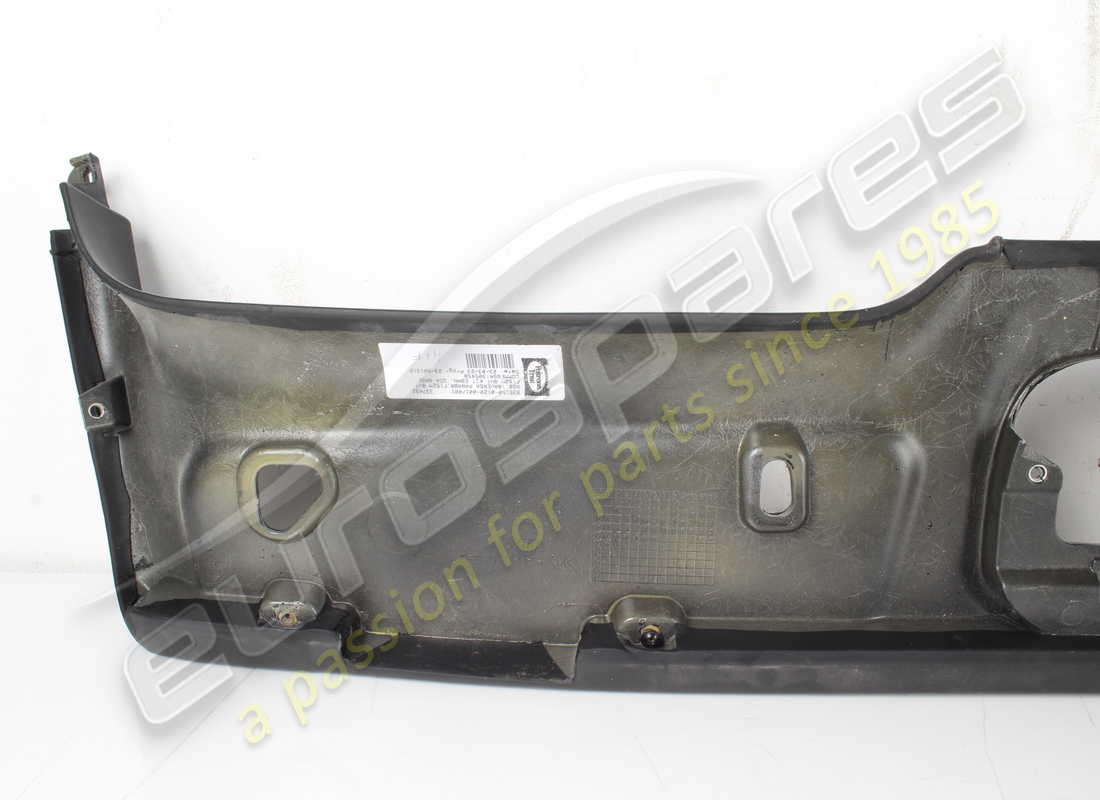 DAMAGED FERRARI RICOPR. TRAVER. PARABREZZA P. PART NUMBER 859758 (6) damaged ferrari ricopr. traver. parabrezza p. part number 859758 (6)