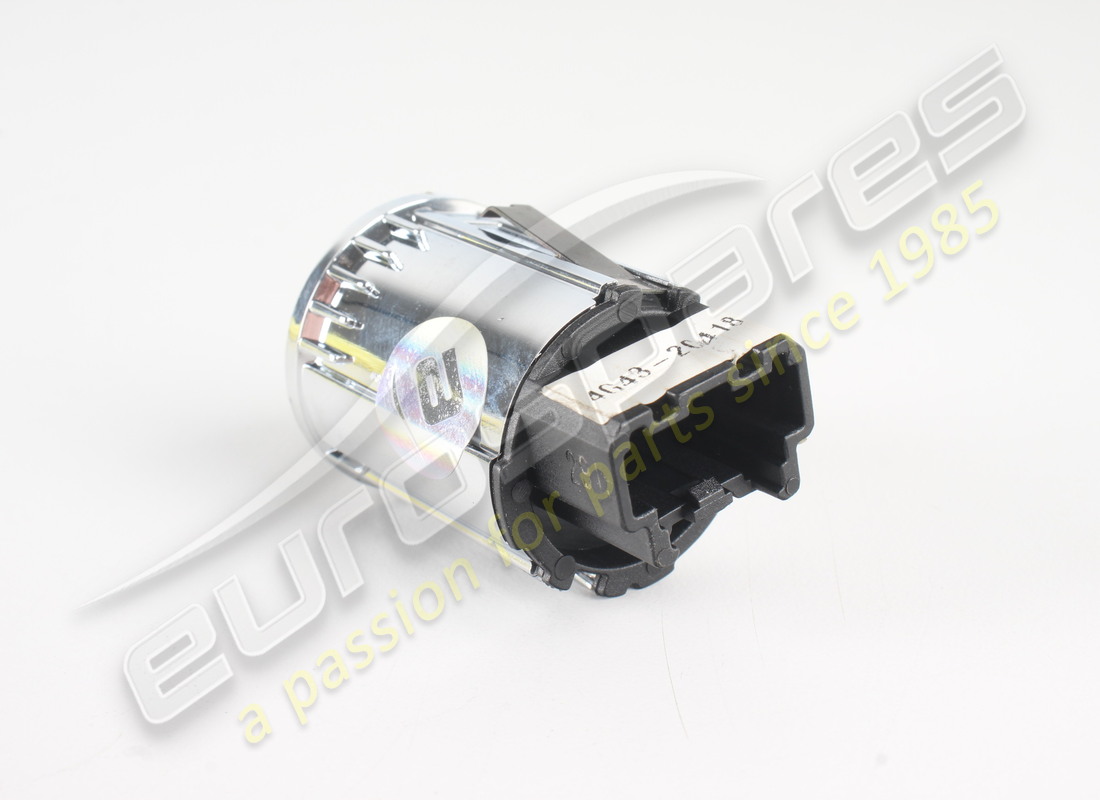 damaged aston martin switch, dsc control. part number 4g432c418af (3)