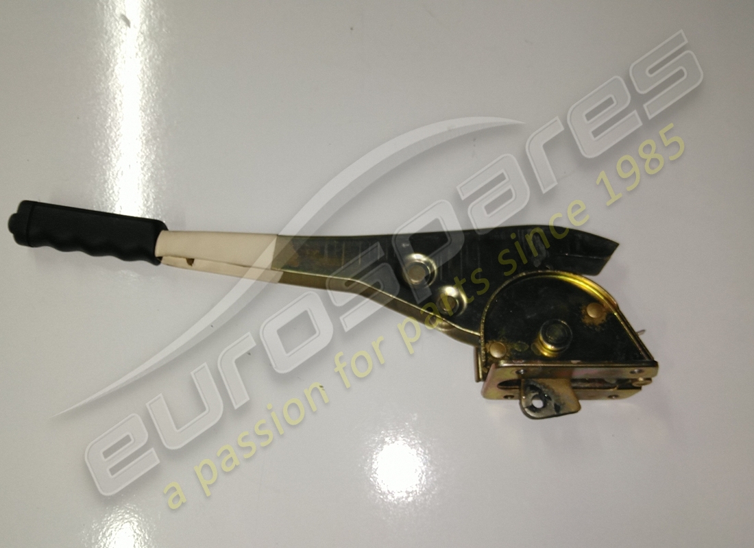 USED Ferrari LEATHER UPHOLSTERY . PART NUMBER 62685404 (1)