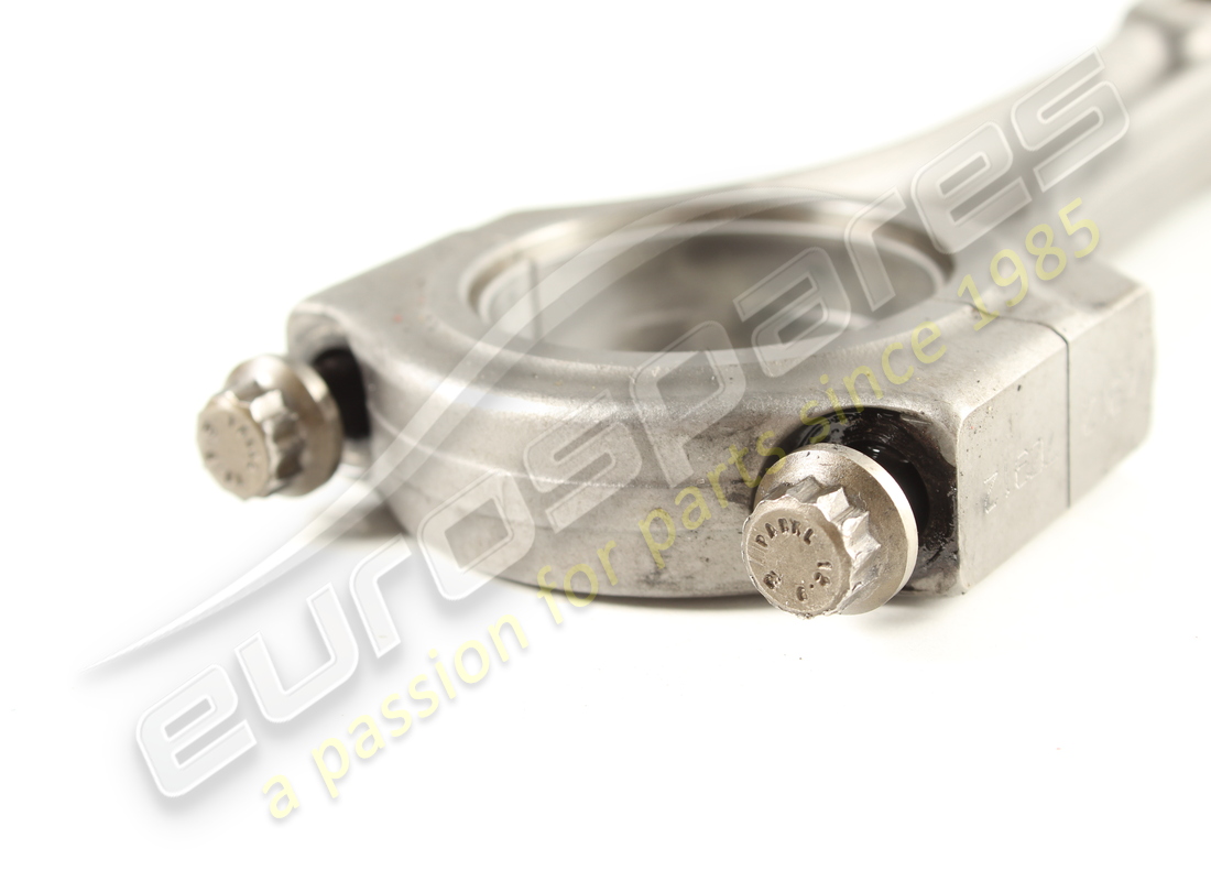 USED FERRARI COMPLETE CONNECTING ROD AND CAP. PART NUMBER 212652 (2) used ferrari complete connecting rod and cap. part number 212652 (2)