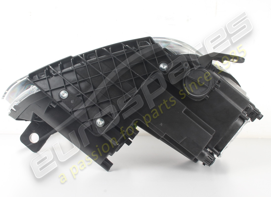 NEW MASERATI LH HEADLIGHT. PART NUMBER 670215130 (3) new maserati lh headlight. part number 670215130 (3)