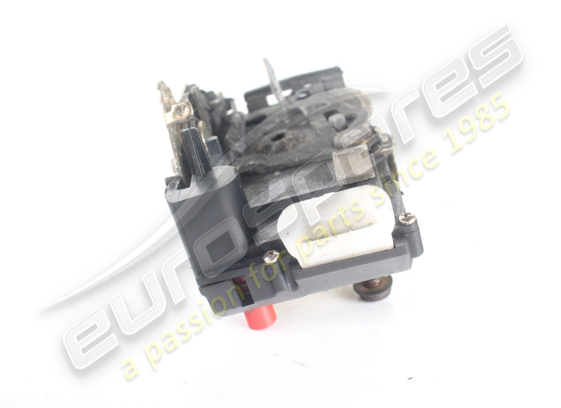 used maserati rear lh door lock. part number 374500245 (6)