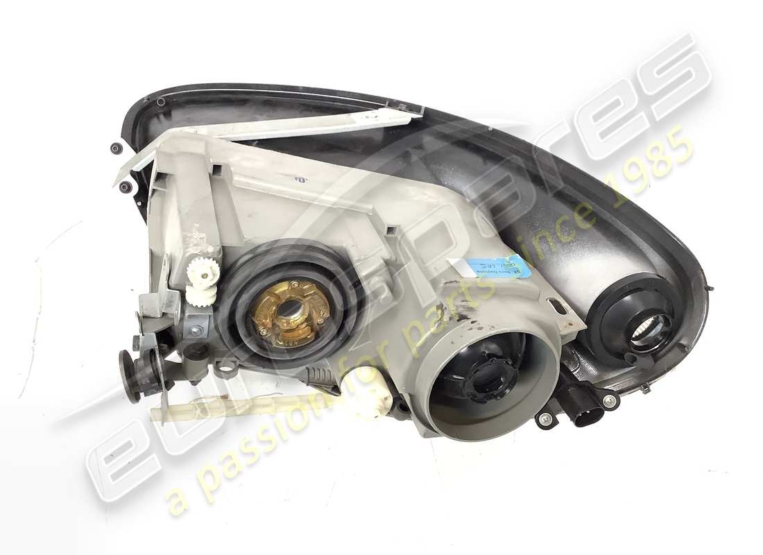 USED FERRARI LH HEADLIGHT ''BLACK''. PART NUMBER 72001471 (4) used ferrari lh headlight ''black''. part number 72001471 (4)