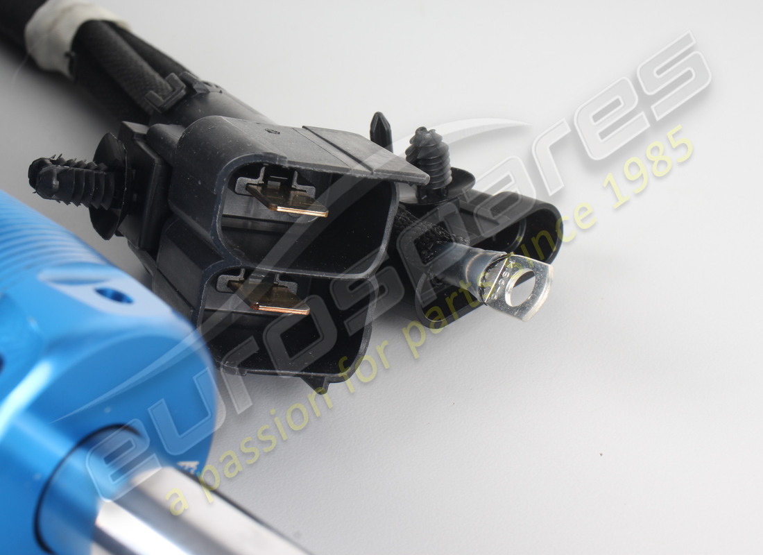 NEW FERRARI LH REAR SHOCK ABSORBER. PART NUMBER 785515 (5) new ferrari lh rear shock absorber. part number 785515 (5)