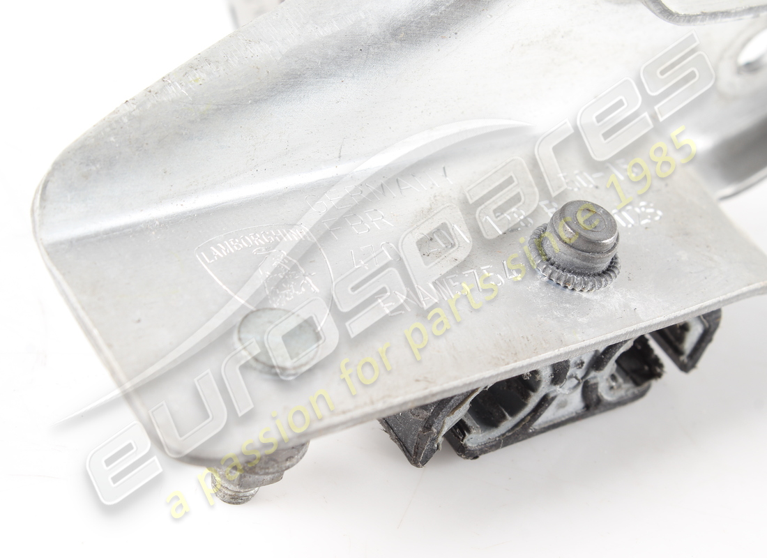 USED LAMBORGHINI ANGLE BRACKET. PART NUMBER 470201128B (3) used lamborghini angle bracket. part number 470201128b (3)