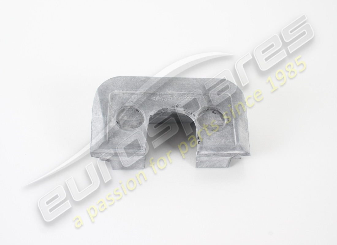 new porsche gasket - lower part. part number 94451236601 (2)