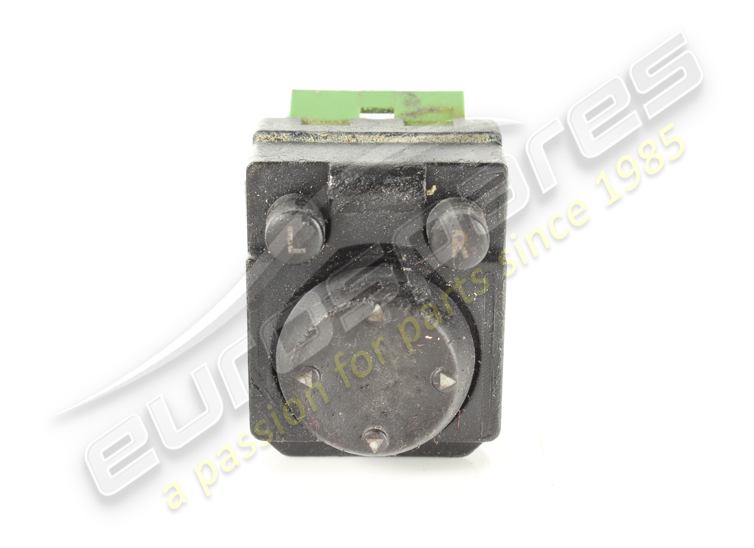 USED Ferrari SIDE REAR MIRROR SWITCH . PART NUMBER 153114 (1)