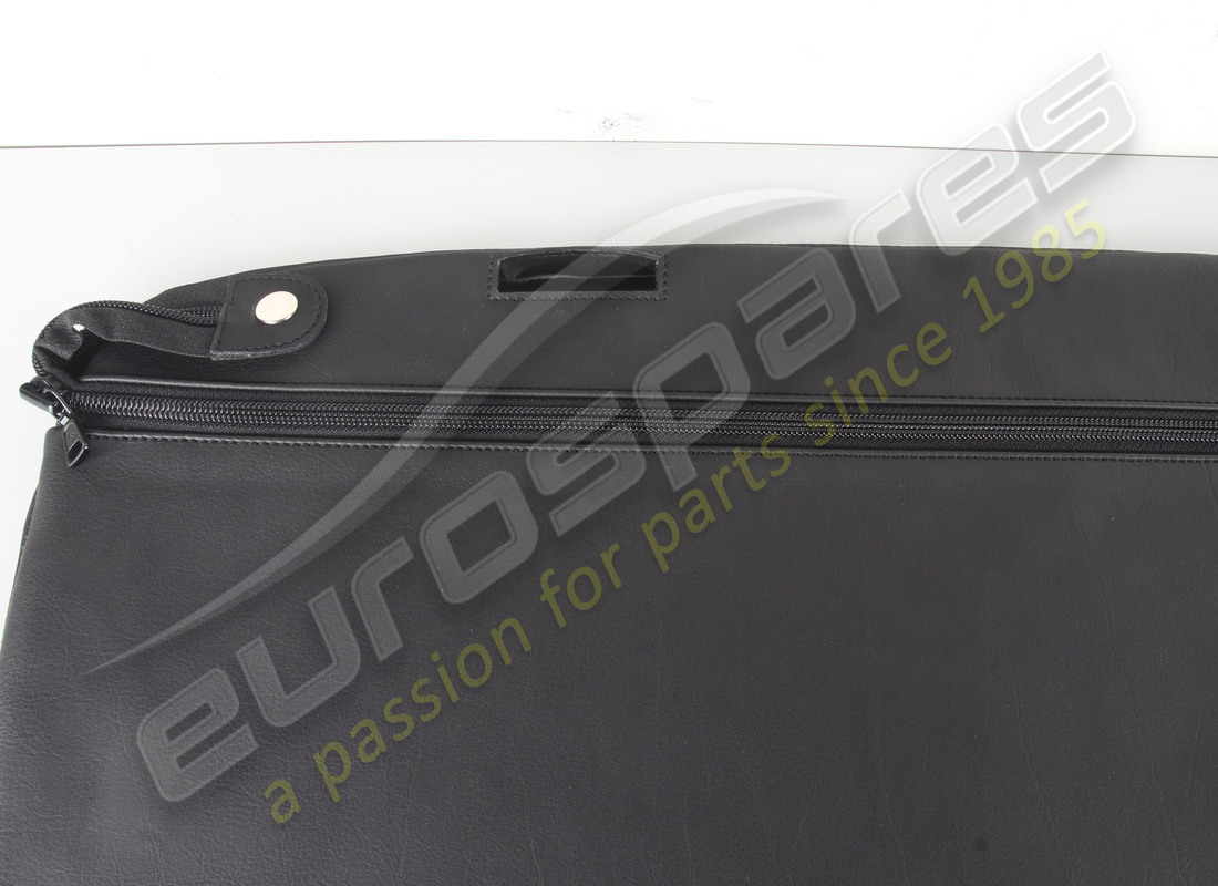 NEW FERRARI SUN ROOF POUCH. PART NUMBER 65729600 (5) new ferrari sun roof pouch. part number 65729600 (5)