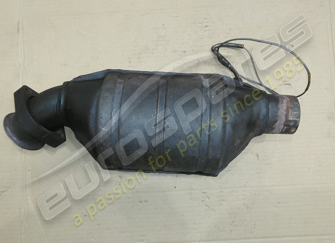 USED FERRARI LH CATALYST. PART NUMBER 176206 (2) used ferrari lh catalyst. part number 176206 (2)
