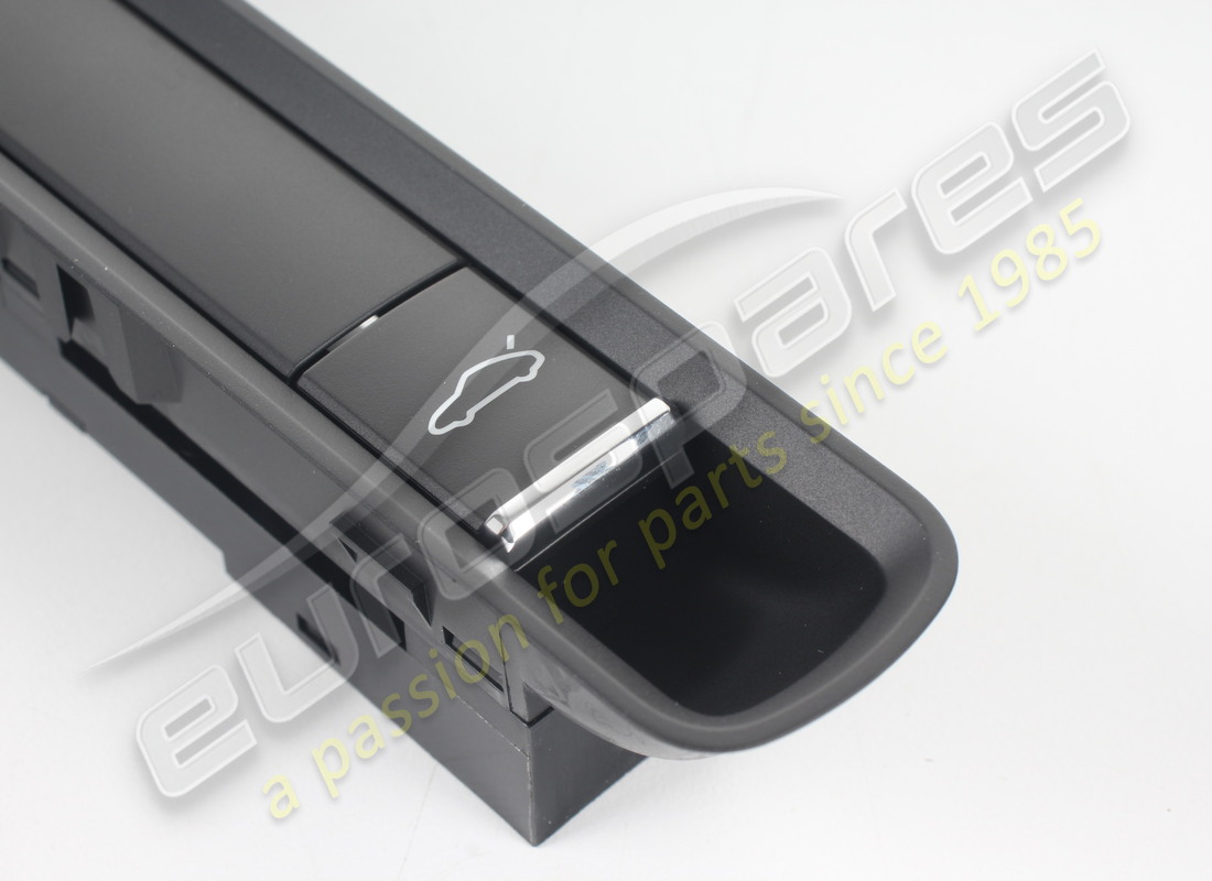 NEW PORSCHE SWITCH FRONT AND REAR COVER D - MJ 2013>>- MATT BLACK. PART NUMBER 99161310501A05 (2) new porsche switch front and rear cover d - mj 2013>>- matt black. part number 99161310501a05 (2)