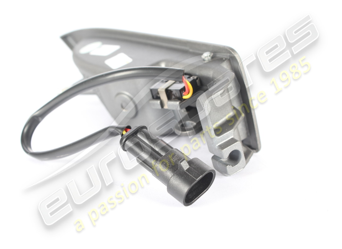 used ferrari complete rh door handle. part number 83020600 (3)