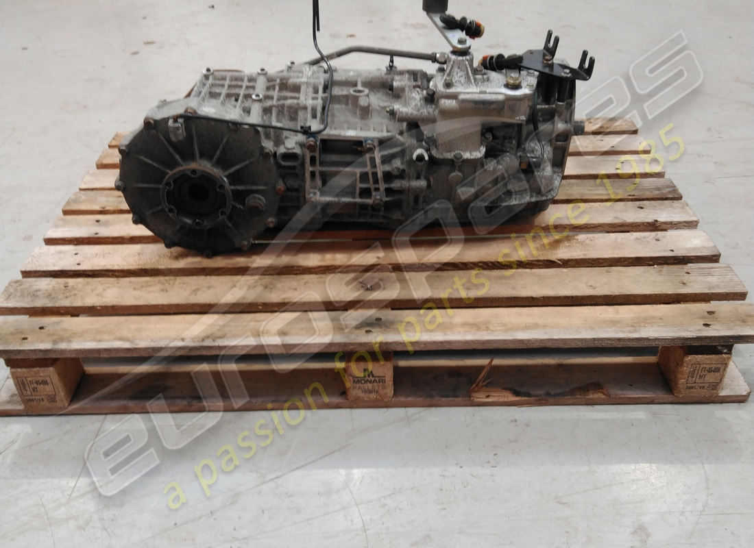 USED ASTON MARTIN TRANSMISSION ASSEMBLY, MANUAL. PART NUMBER 6G337002AJ (2) used aston martin transmission assembly, manual. part number 6g337002aj (2)