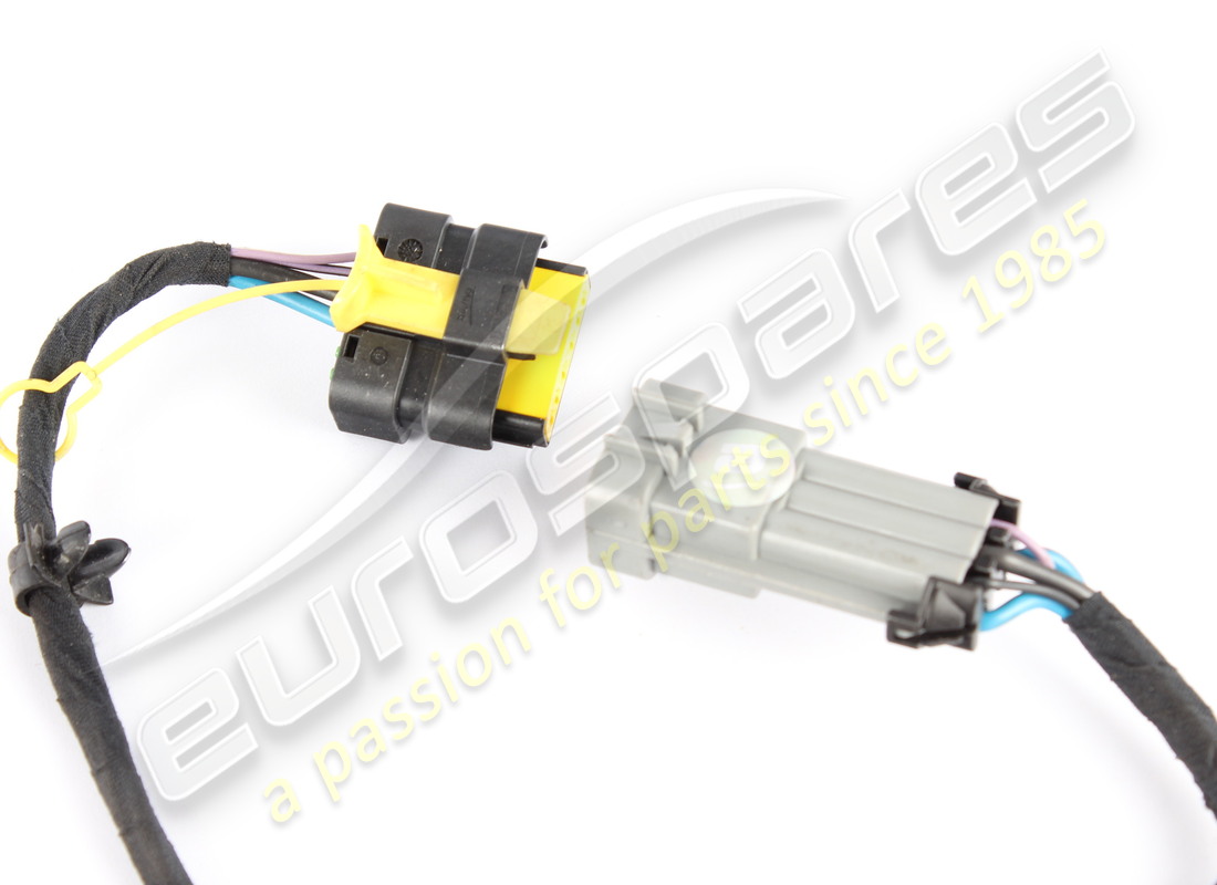 USED FERRARI FUEL TANK CABLE. PART NUMBER 194334 (2) used ferrari fuel tank cable. part number 194334 (2)