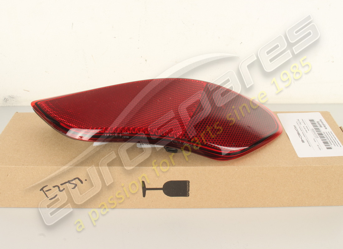 NEW PORSCHE REAR LIGHT REFLECTOR. PART NUMBER 958945105 (6) new porsche rear light reflector. part number 958945105 (6)