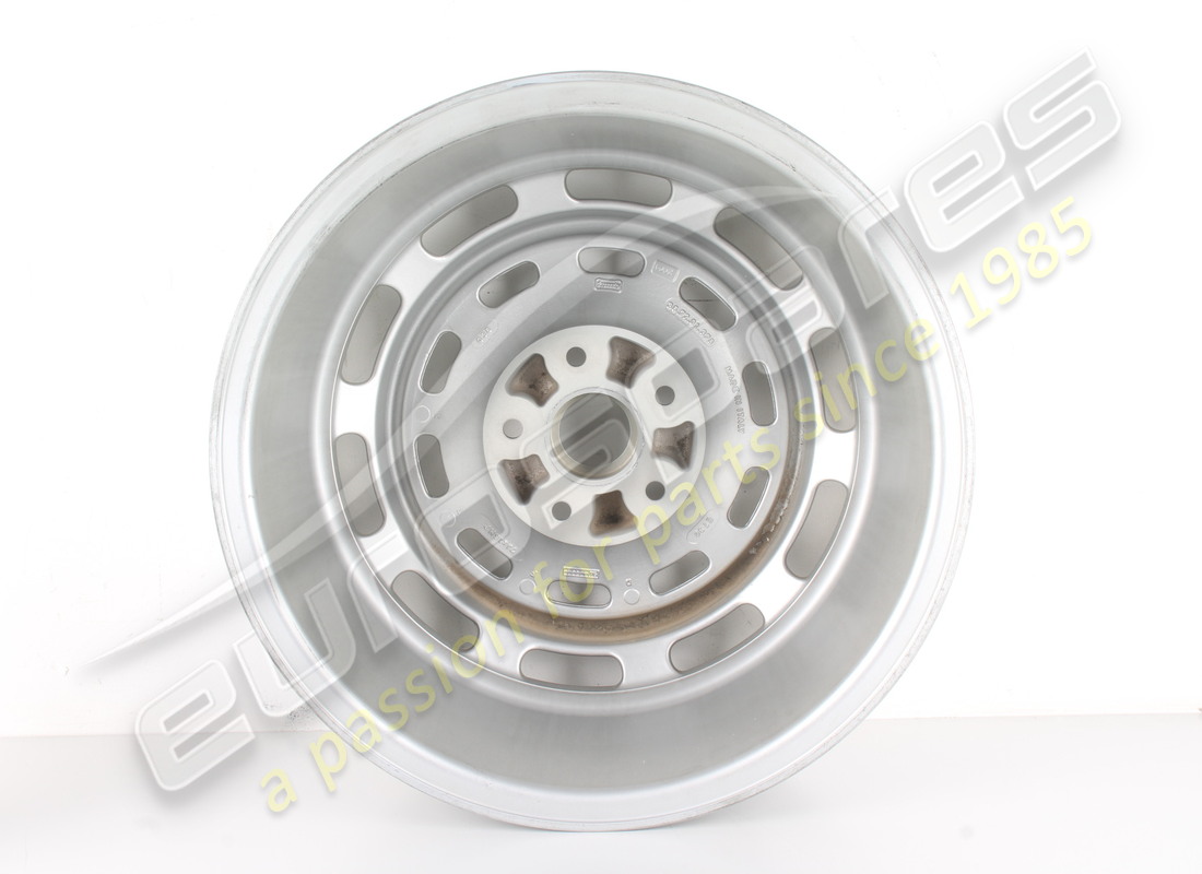 NEW MASERATI FRONT WHEEL. PART NUMBER 367201378 (3) new maserati front wheel. part number 367201378 (3)