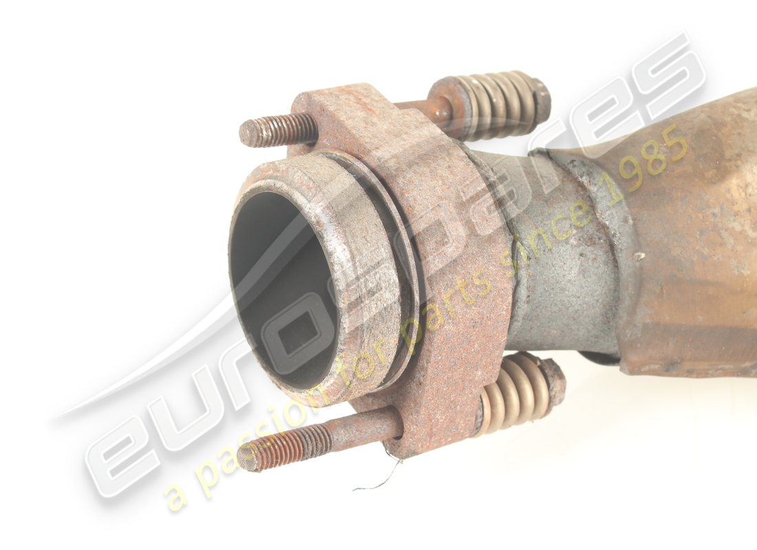 USED FERRARI RH FRONT EXHAUST MANIFOLD RHD PART NUMBER 157758 (4) used ferrari rh front exhaust manifold rhd part number 157758 (4)