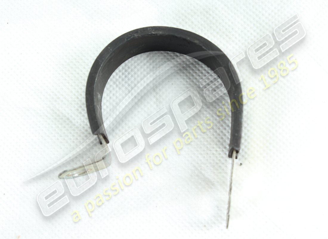 NEW MASERATI BRACKET. PART NUMBER 10448890 (2) new maserati bracket. part number 10448890 (2)